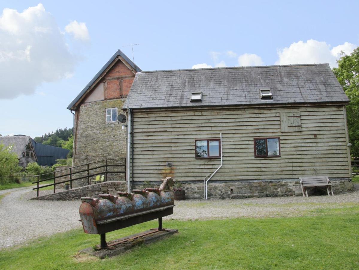 Broughton Stables Villa Montgomery Dış mekan fotoğraf