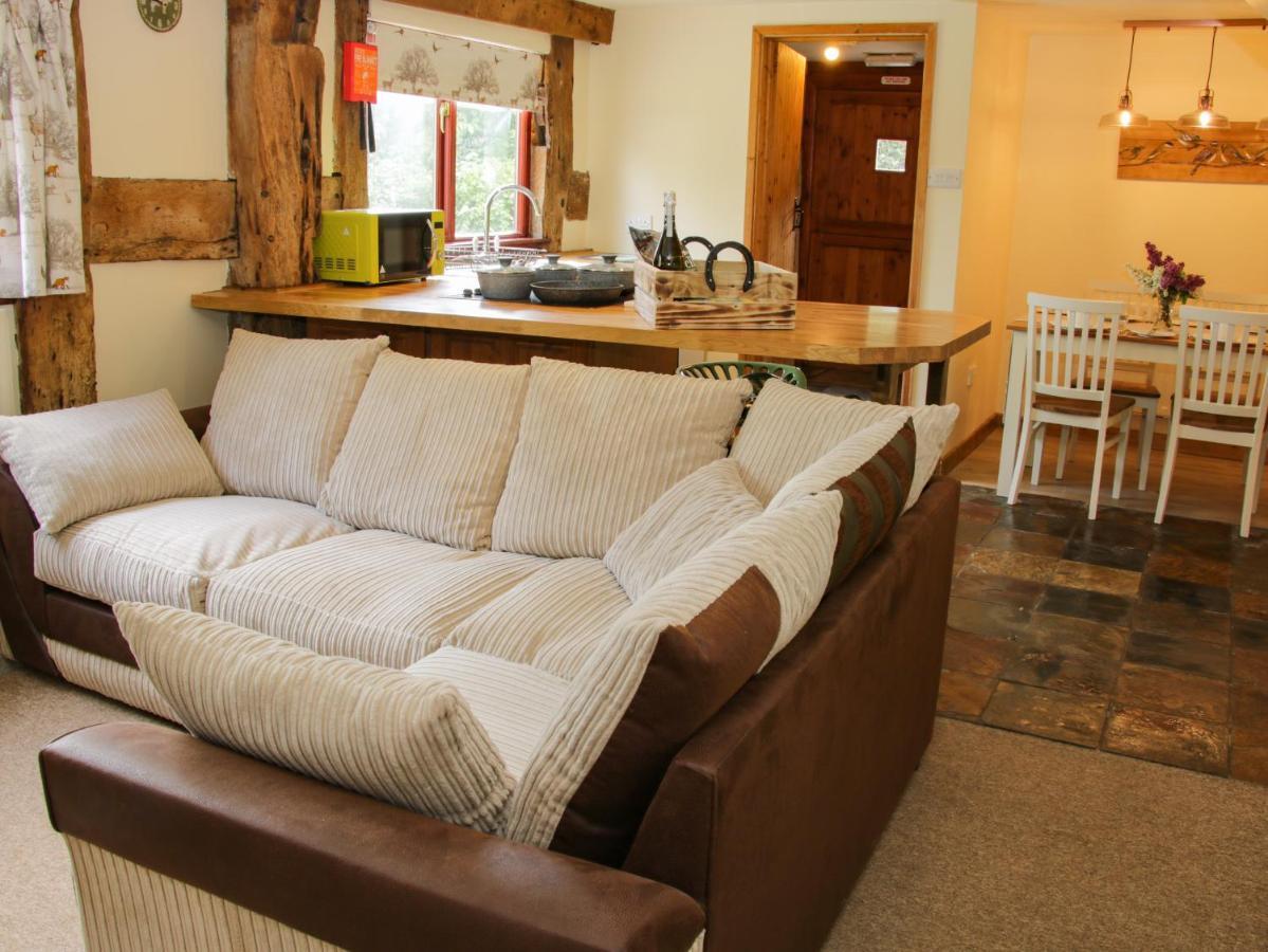 Broughton Stables Villa Montgomery Dış mekan fotoğraf