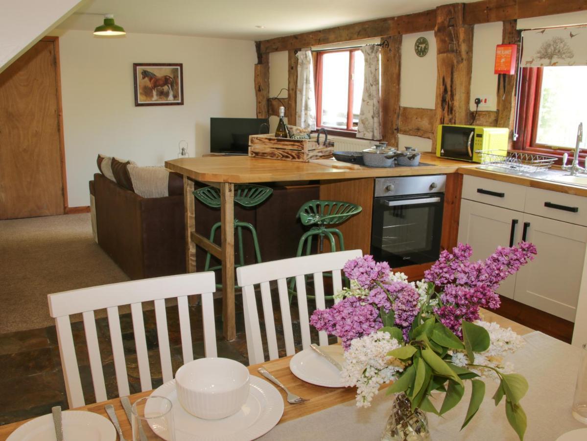 Broughton Stables Villa Montgomery Dış mekan fotoğraf