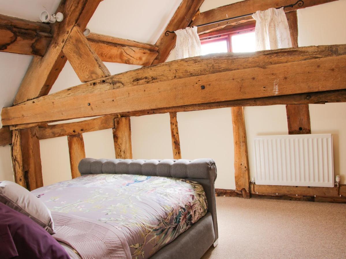 Broughton Stables Villa Montgomery Dış mekan fotoğraf