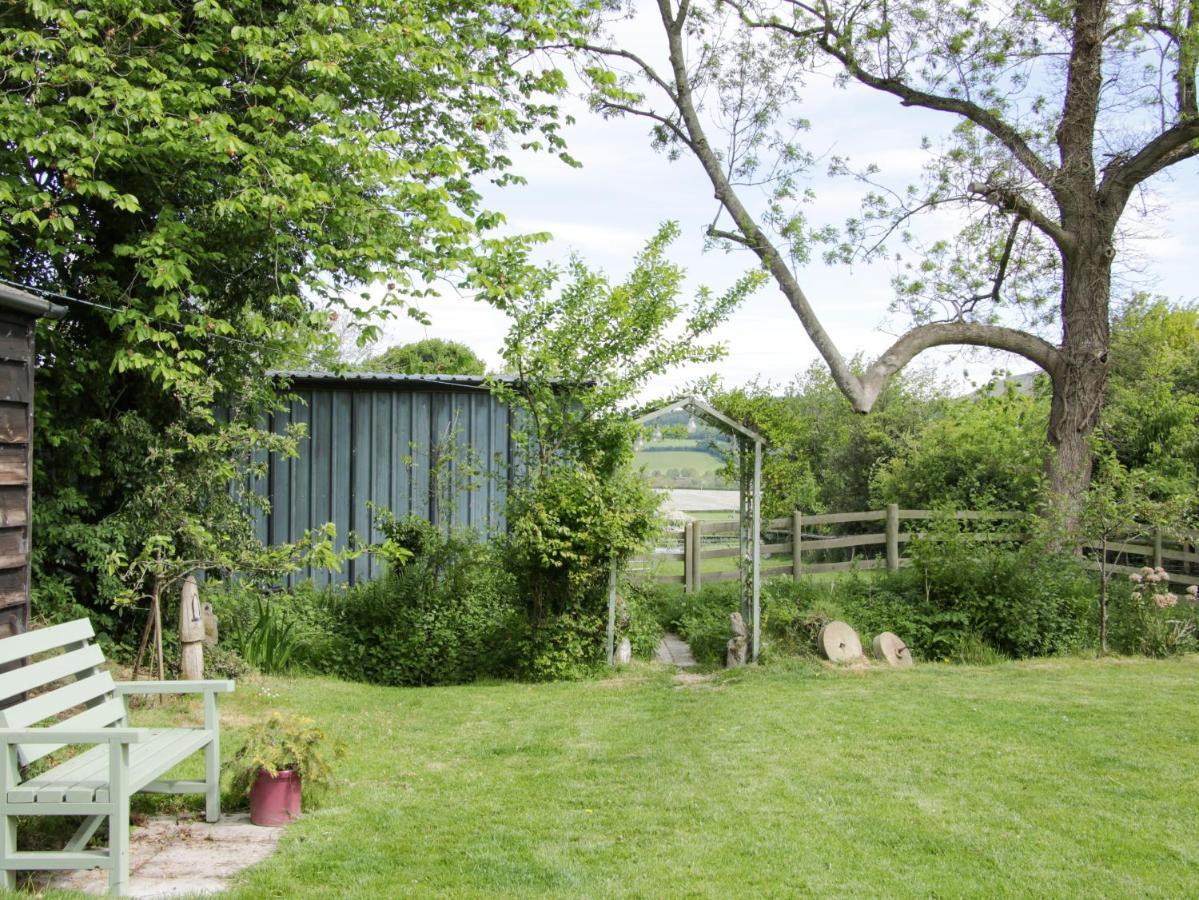 Broughton Stables Villa Montgomery Dış mekan fotoğraf