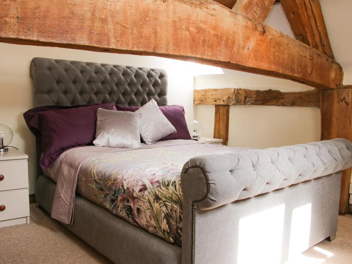 Broughton Stables Villa Montgomery Dış mekan fotoğraf